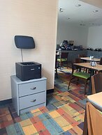 AmericInn by Wyndham Minot