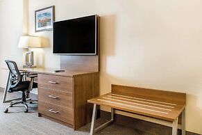 Quality Hotel Dorval