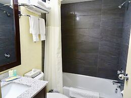 Quality Hotel Dorval
