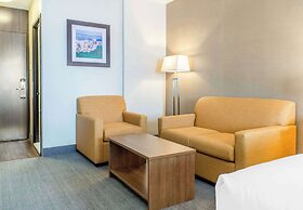 Quality Hotel Dorval