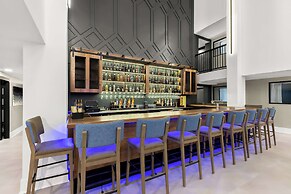 Latitude Suites Tinton Falls Eatontown/BW Premier Collection