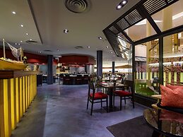 Mövenpick Hotel Geneva