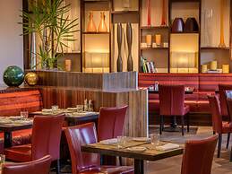 Mövenpick Hotel Geneva