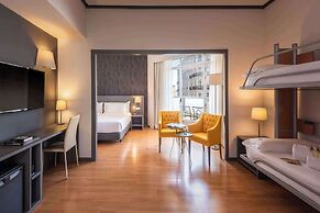 Hotel Madrid Plaza de España Affiliated by Meliá