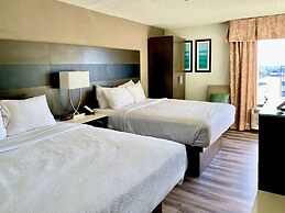 Clarion Pointe near Medical Center