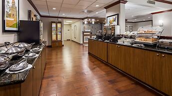 Clarion Pointe near Medical Center