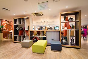 Holiday Inn Stoke on Trent M6, Jct 15 by IHG