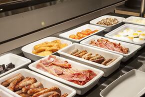 Holiday Inn Stoke on Trent M6, Jct 15 by IHG