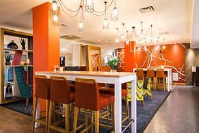 Holiday Inn Stoke on Trent M6, Jct 15 by IHG