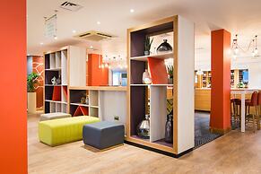 Holiday Inn Stoke on Trent M6, Jct 15 by IHG