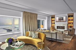 Four Seasons Hotel Chicago