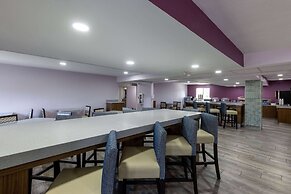 La Quinta Inn by Wyndham Kansas City Lenexa
