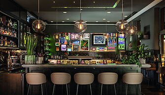 Hotel Maximilian's