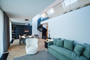 Hotel Maximilian's