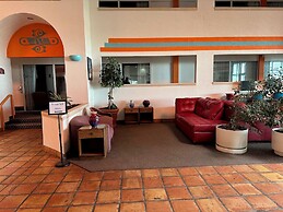 Howard Johnson by Wyndham Gallup