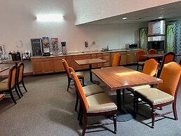 Howard Johnson by Wyndham Gallup