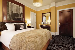 The Algonquin Hotel Times Square, Autograph Collection