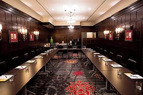 The Algonquin Hotel Times Square, Autograph Collection