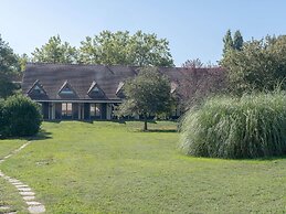 Mercure Auxerre Autoroute du Soleil