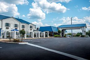 Days Inn by Wyndham Troy