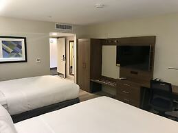 Holiday Inn Express & Suites Pasadena - Los Angeles by IHG