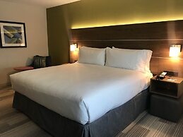 Holiday Inn Express & Suites Pasadena - Los Angeles by IHG