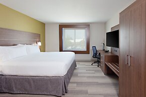 Holiday Inn Express & Suites Pasadena - Los Angeles by IHG