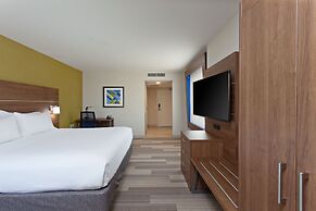 Holiday Inn Express & Suites Pasadena - Los Angeles by IHG