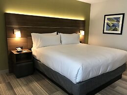 Holiday Inn Express & Suites Pasadena - Los Angeles by IHG