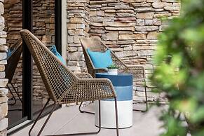 The Woodlands Resort, Curio Collection by Hilton