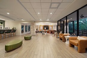 The Woodlands Resort, Curio Collection by Hilton