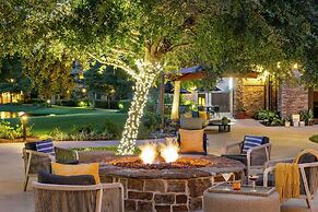 The Woodlands Resort, Curio Collection by Hilton