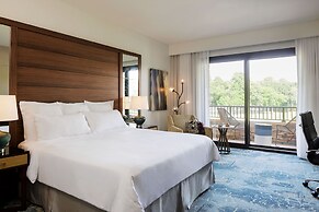 The Woodlands Resort, Curio Collection by Hilton