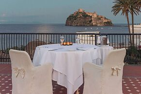 Punta Molino Beach Resort and Thermal Spa