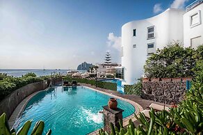 Punta Molino Beach Resort and Thermal Spa