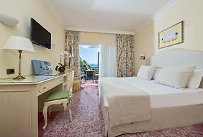 Punta Molino Beach Resort and Thermal Spa