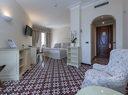 Punta Molino Beach Resort and Thermal Spa