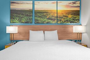 Days Inn by Wyndham Austin
