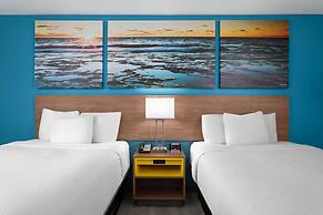 Days Inn by Wyndham Austin
