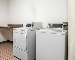 Quality Inn Rochester South
