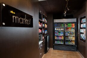 Courtyard by Marriott Nashville Airport