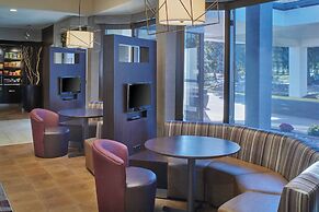 Courtyard by Marriott Detroit Warren