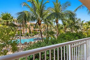 Beachside Resort & Residences