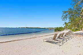 Beachside Resort & Residences