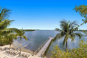 Beachside Resort & Residences