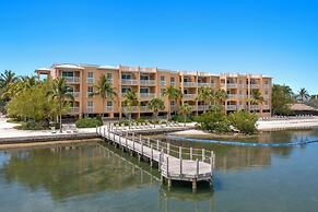 Beachside Resort & Residences