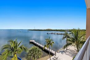 Beachside Resort & Residences