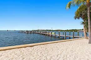 Beachside Resort & Residences