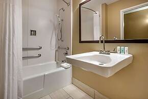 Clarion Hotel Conference Center - North