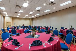 Clarion Hotel Conference Center - North